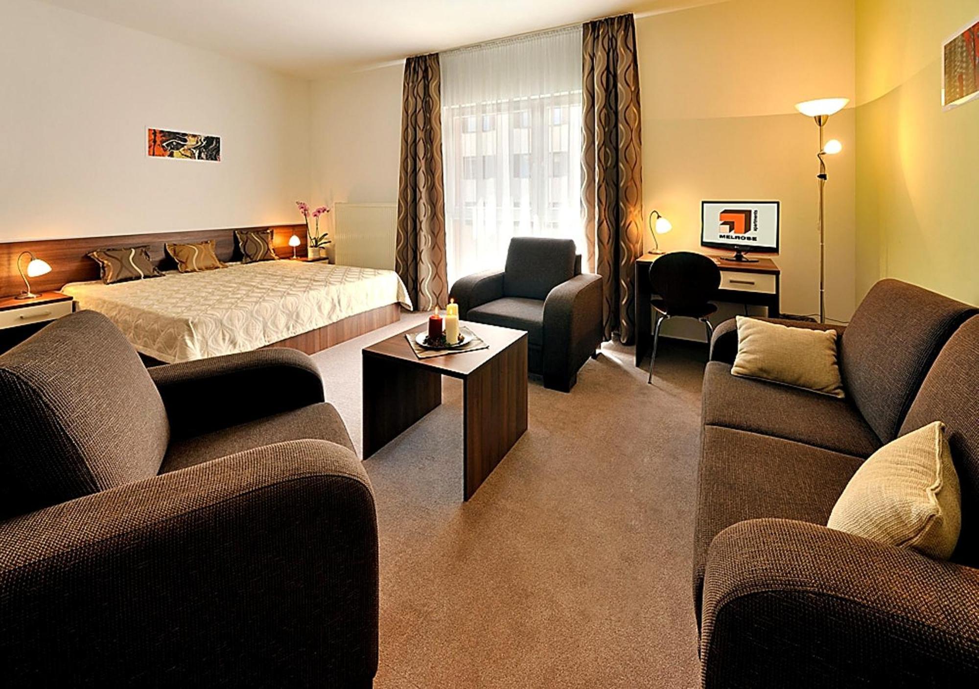 Melrose Apartments Bratislava Bagian luar foto